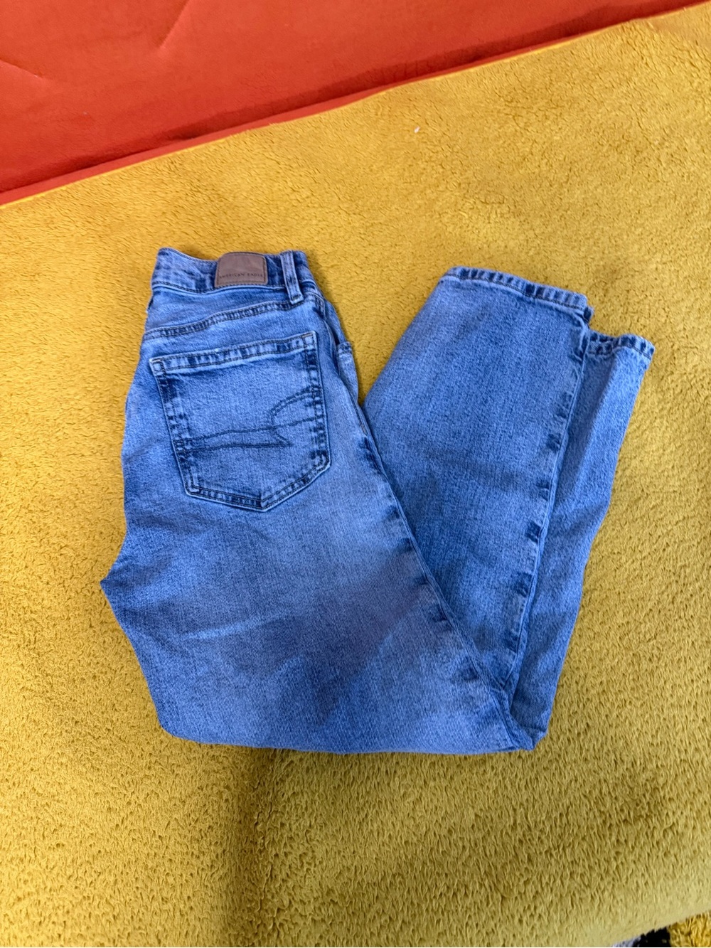 American Eagle Outfitters Classic Blue High-Rise Mom Jeans women sz 000